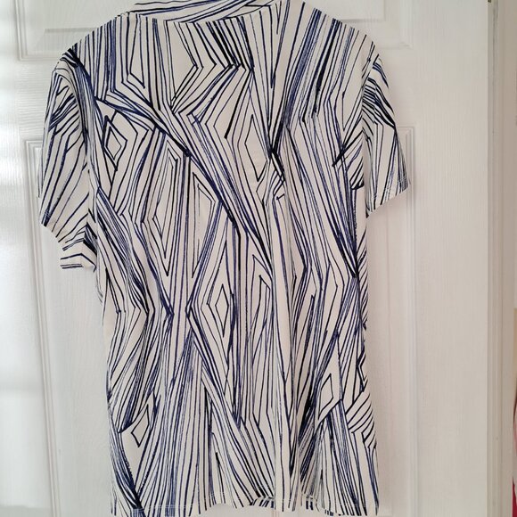 DKNY Women's Short-Sleeve Cream & Blue Geometric Print blouse with wrap front - Picture 6 of 9